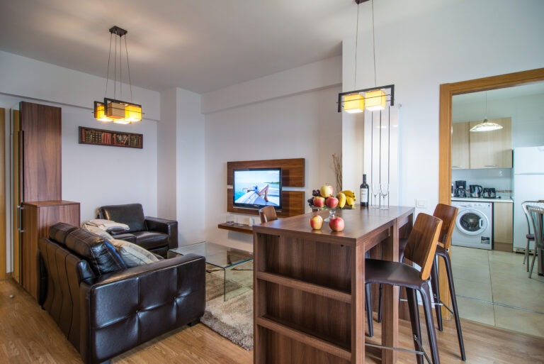 m_2017_04_RedHotel_CatalinHladi-7347