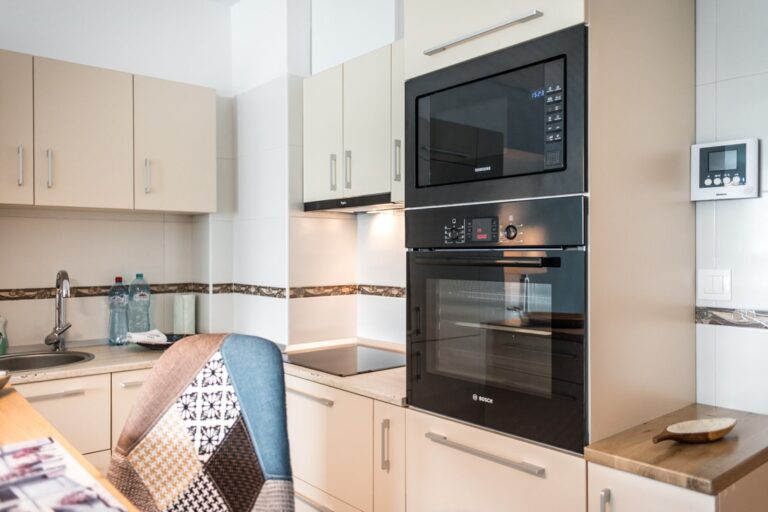 web_2016_07_RedHotel_CatalinHladi-8506-min